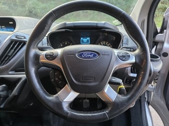 Ford Tourneo Custom 2017