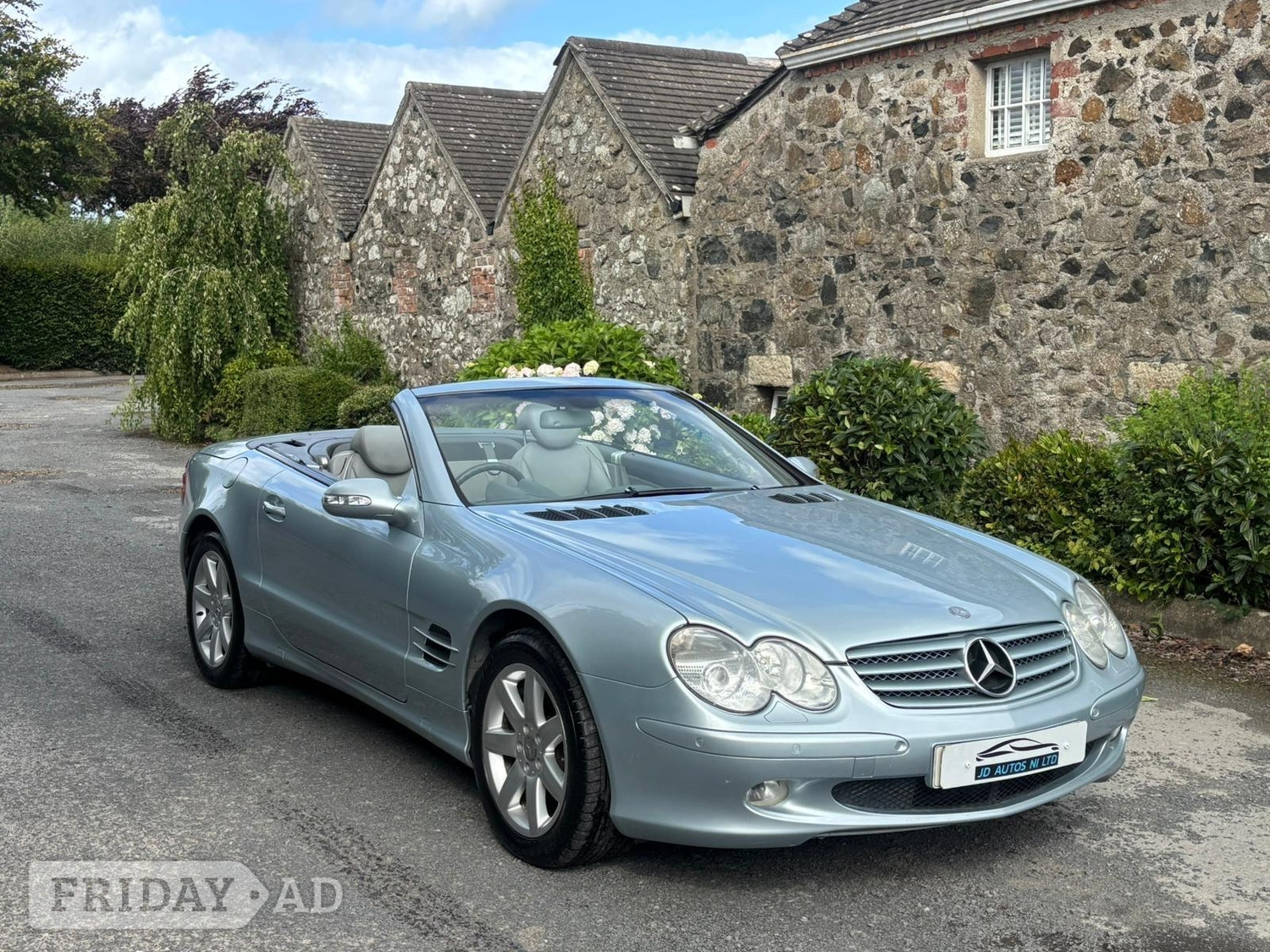 Mercedes-Benz SL 2003 in Craigavon