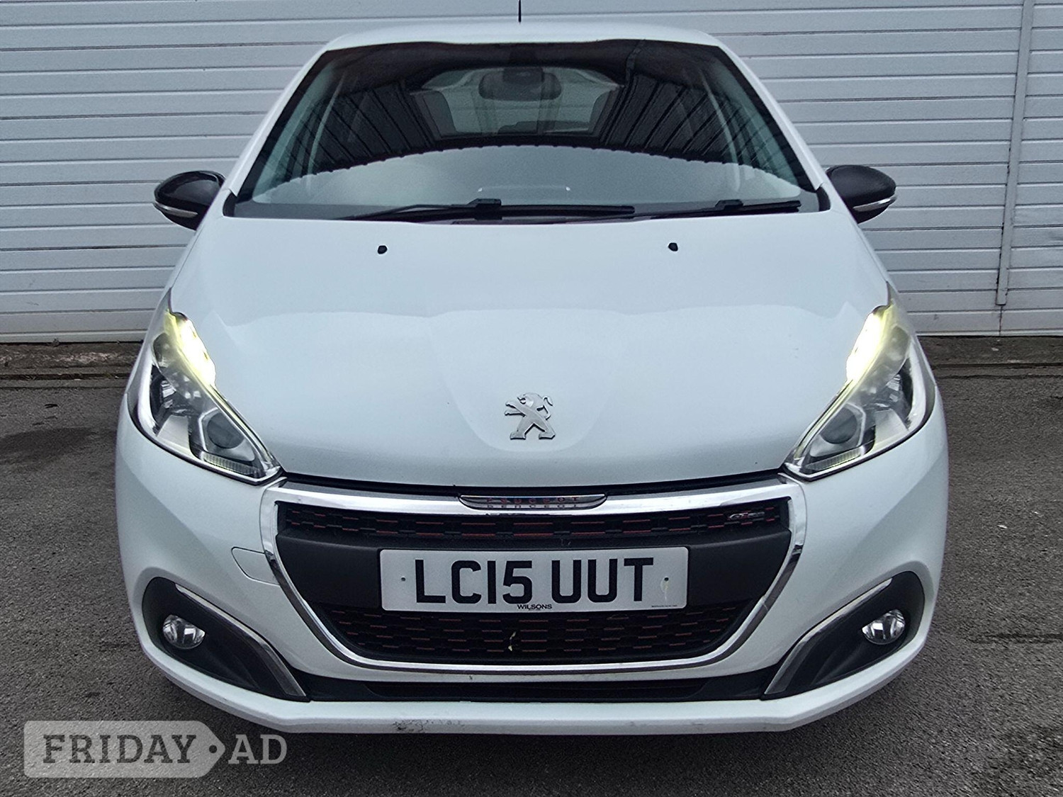 [ berth ]Peugeot 208