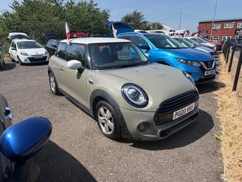 Mini Hatch 2020