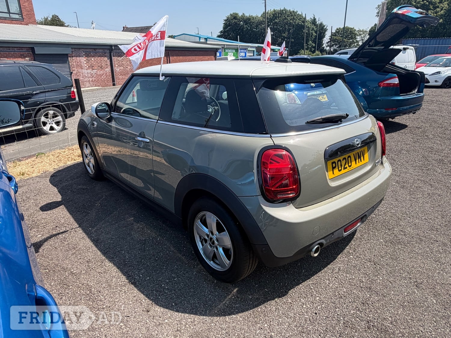 [ berth ]Mini Hatch
