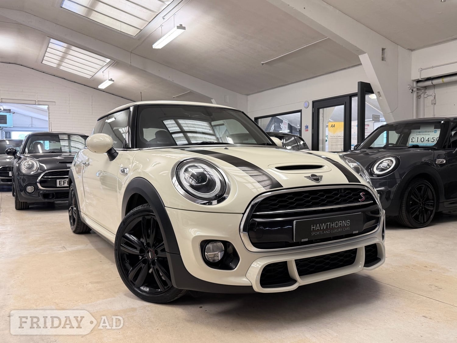 Mini Hatch 2018 in Farnham
