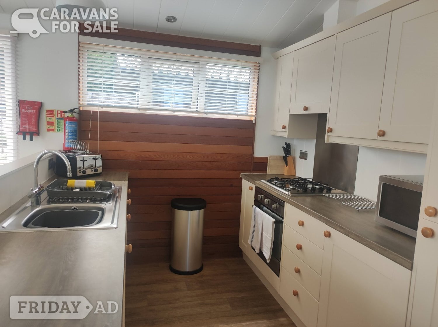 Premium lodge with sea view – Isle of Wight  - Holiday Homes