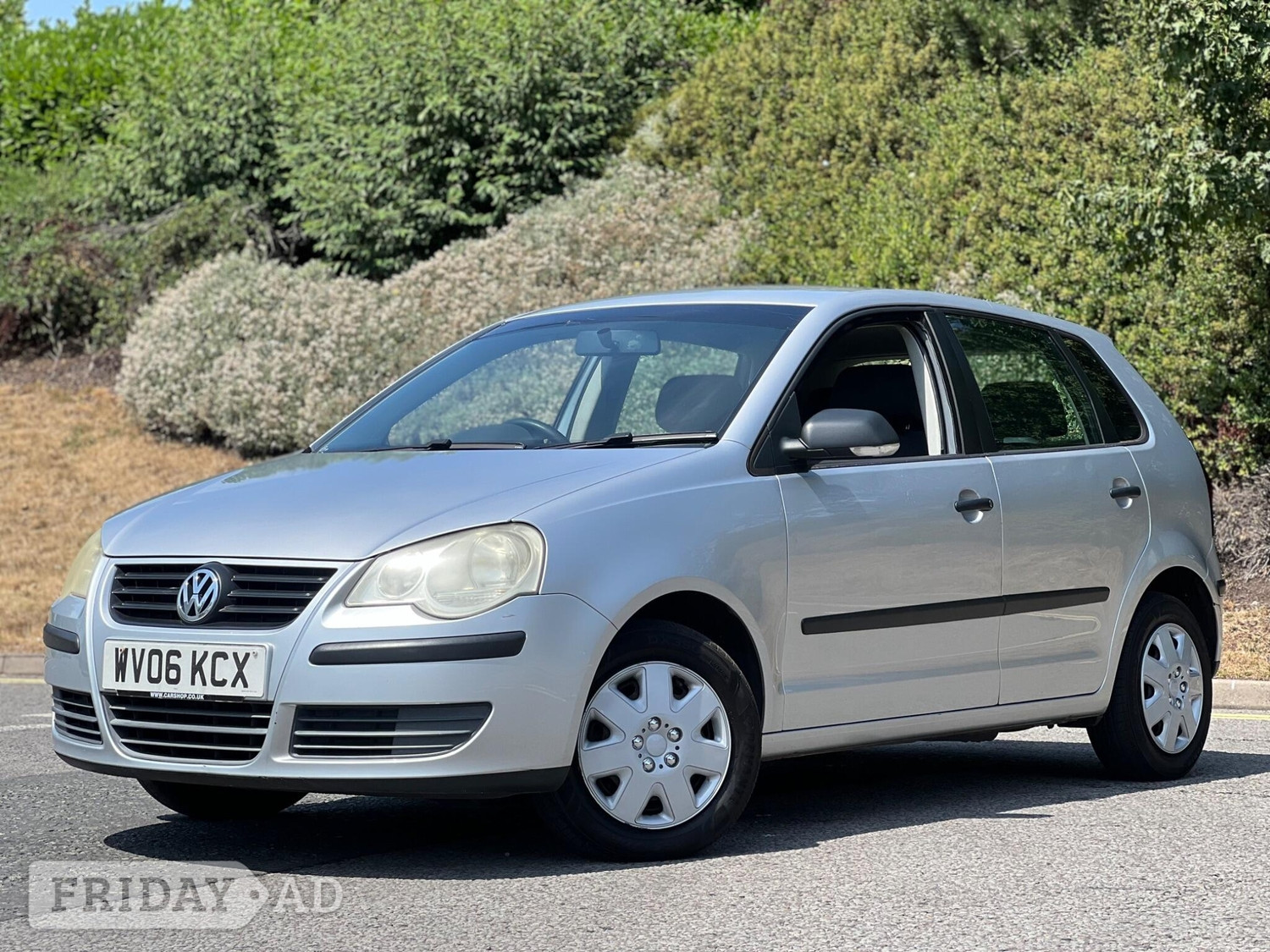 [ berth ]Volkswagen Polo