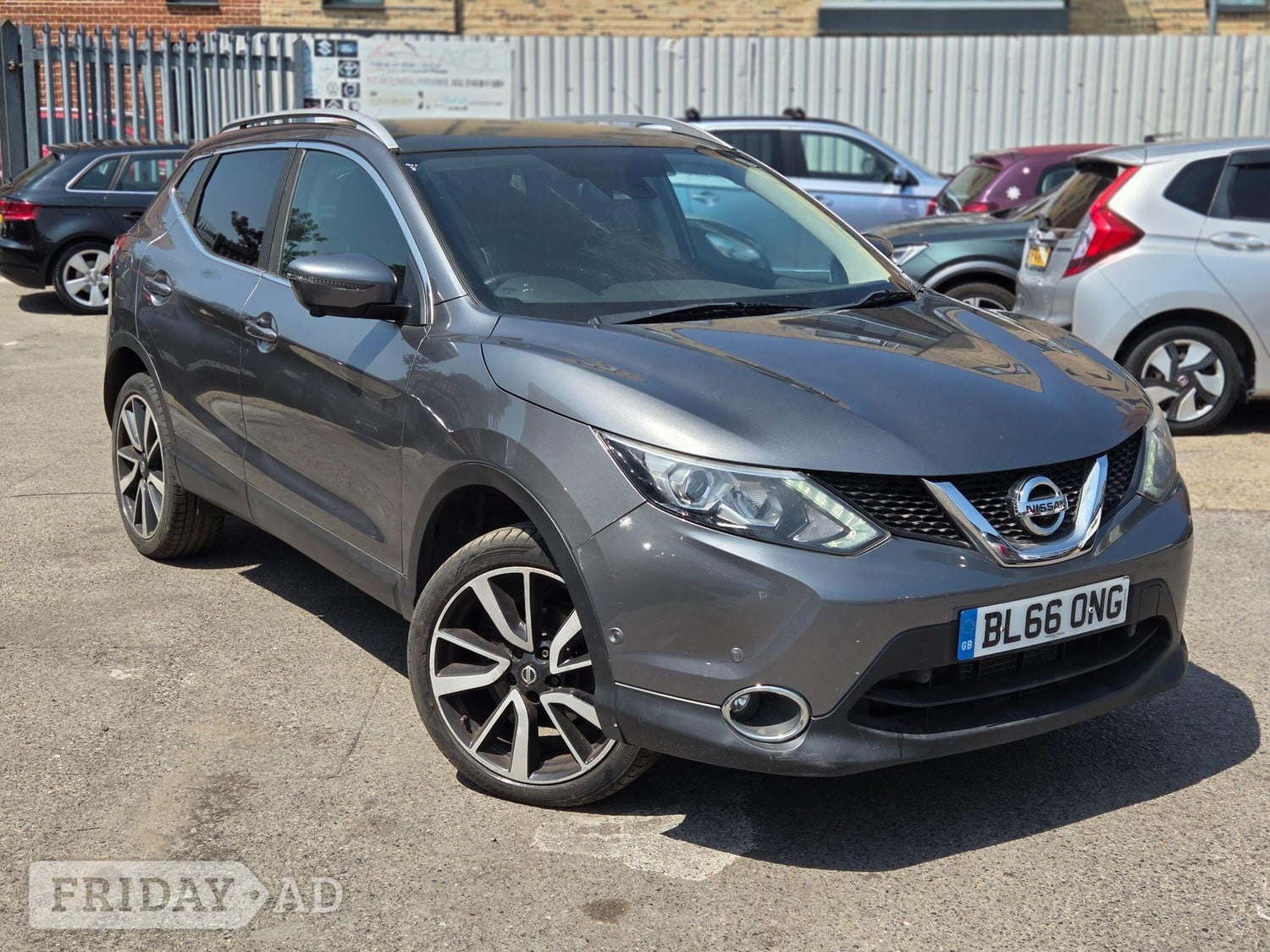 [ berth ]Nissan Qashqai