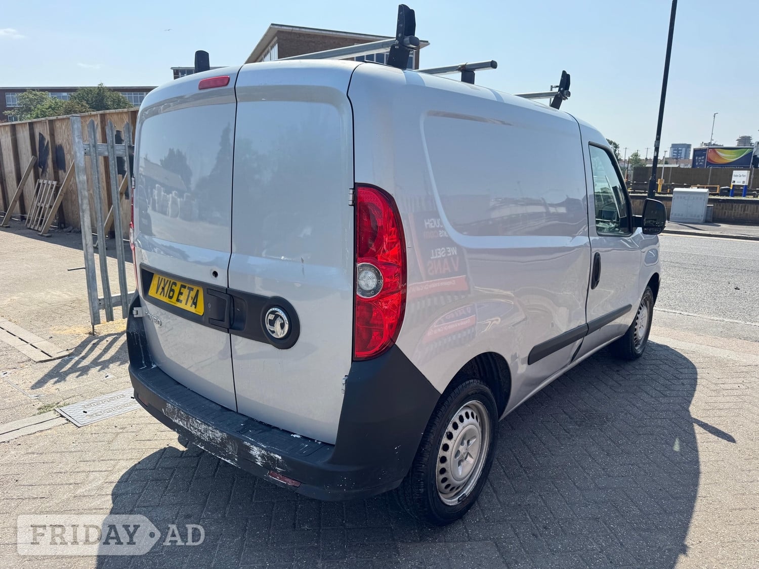 Vauxhall Combo 2016 - Vans & Commercial Vehicles in Slough