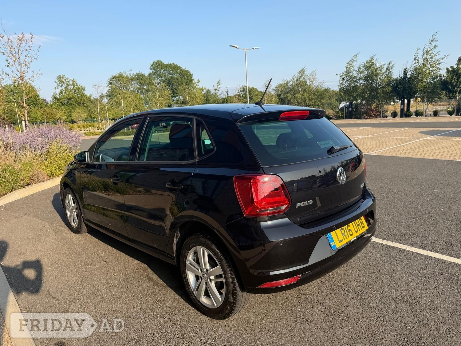 Volkswagen Polo 2016 - Cars