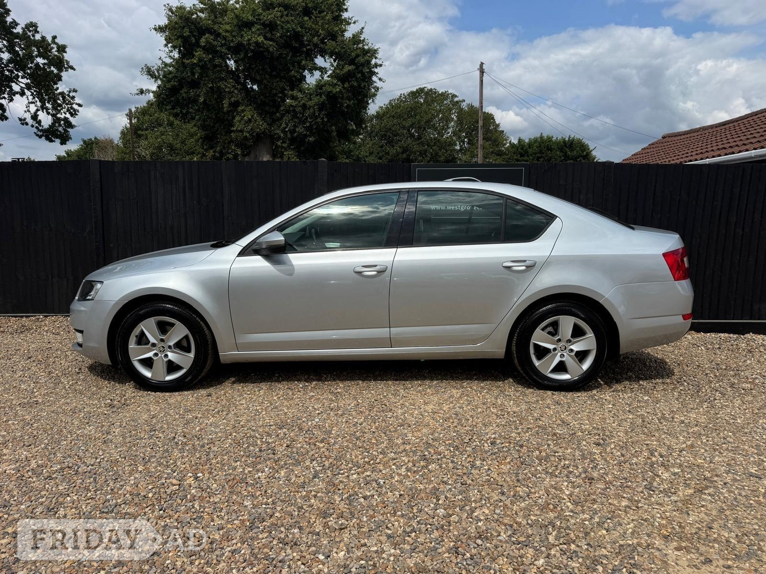 [ berth ]Skoda Octavia