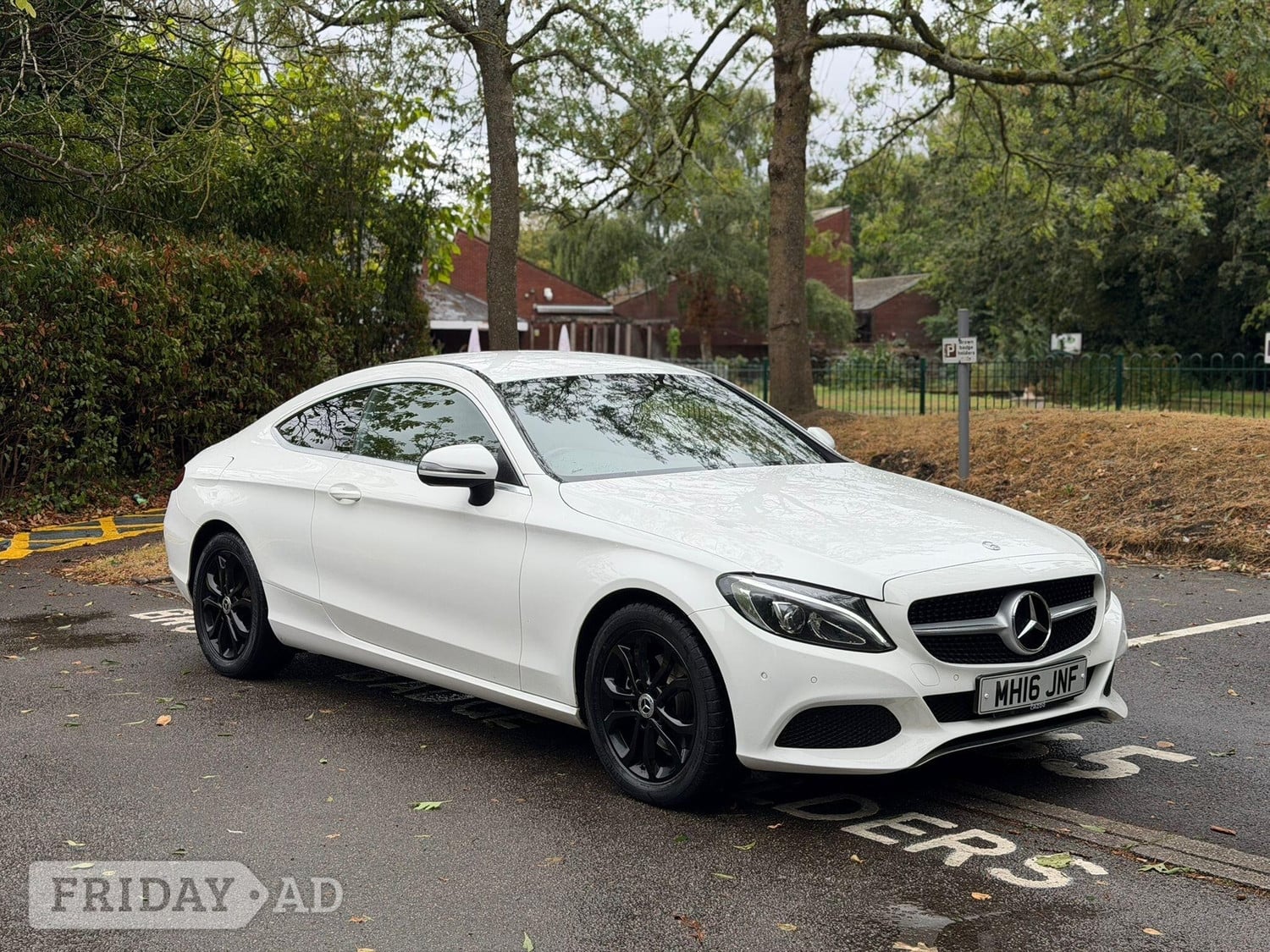 Mercedes-Benz C Class 2016 in Uxbridge