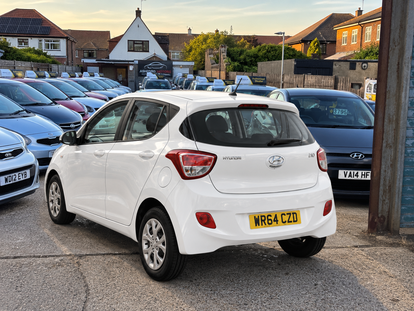 Hyundai i10 2014 - Cars in Ashford