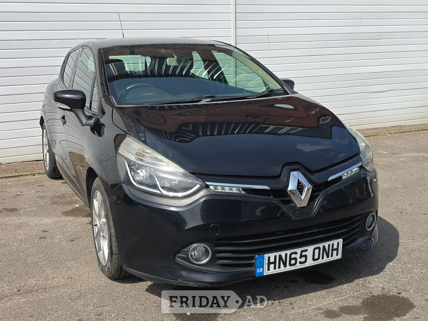 Renault Clio Yardley