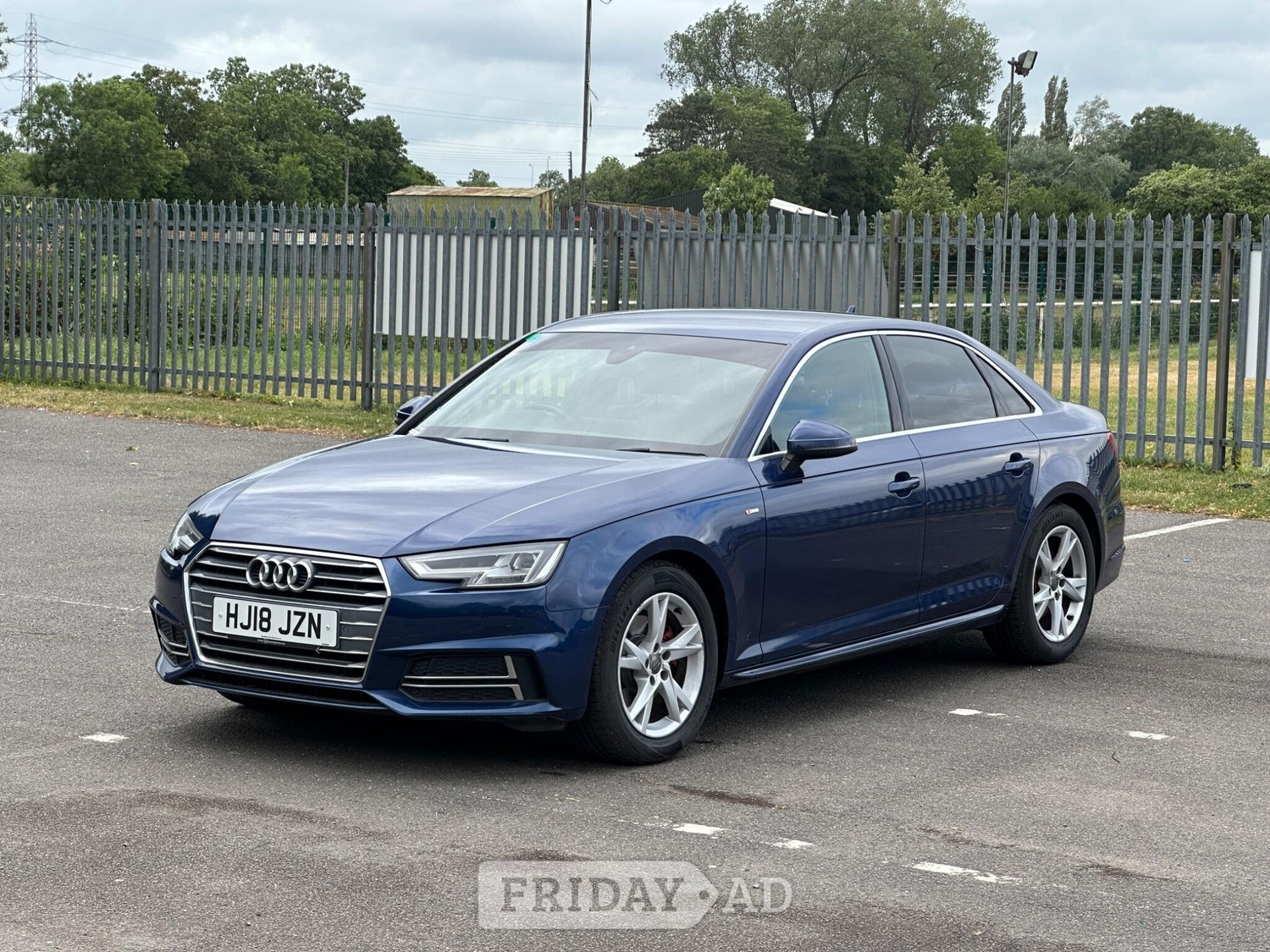 [ berth ]Audi A4