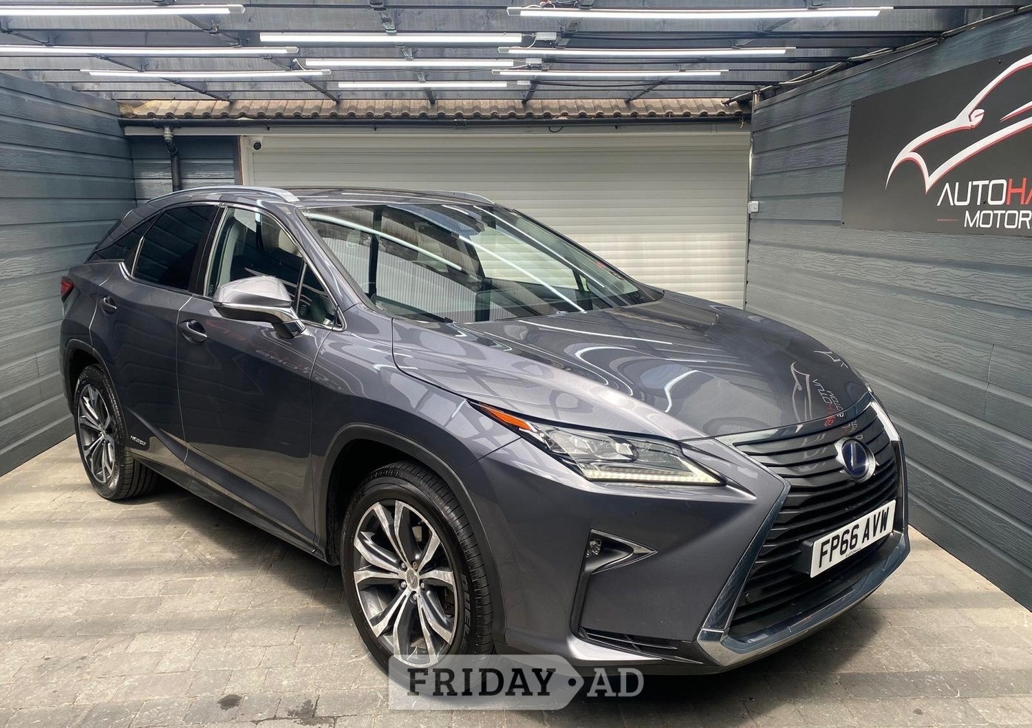 [ berth ]Lexus RX