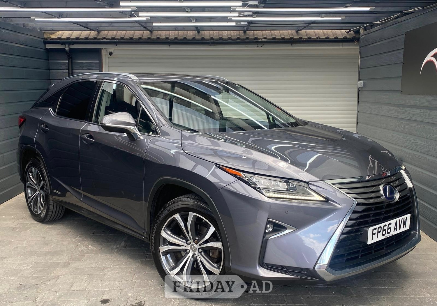 Lexus RX 2016 in High Wycombe