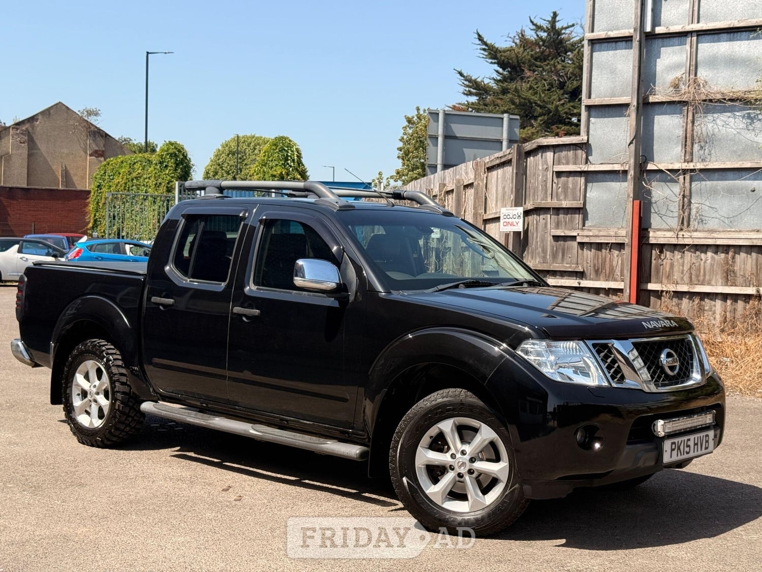 Nissan Navara 2015 in Bristol