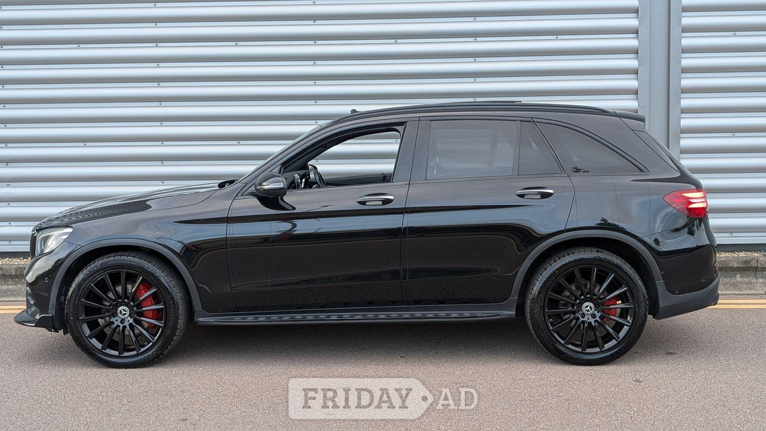 Mercedes-Benz GLC 2018 - Cars in St. Albans