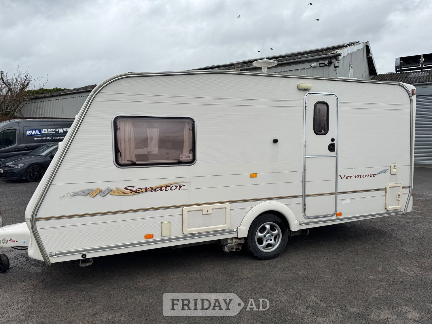 [ berth ]Bailey Senator Series 5