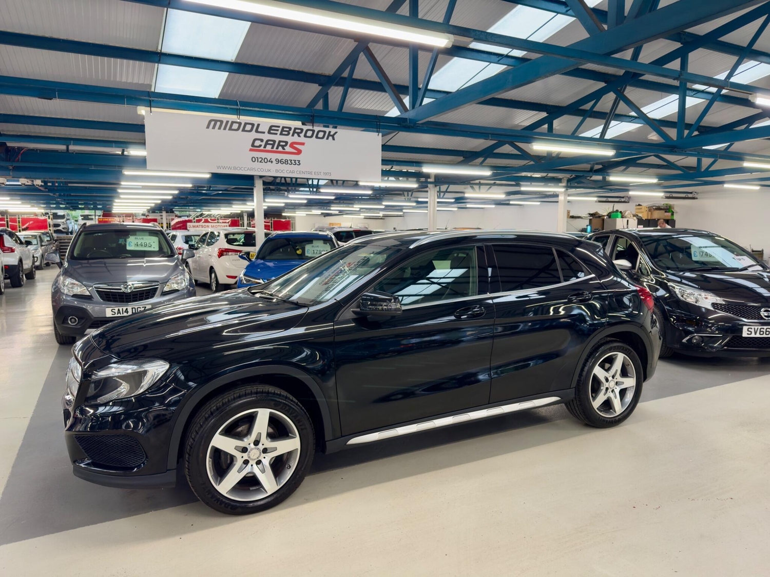 [ berth ]Mercedes-Benz GLA