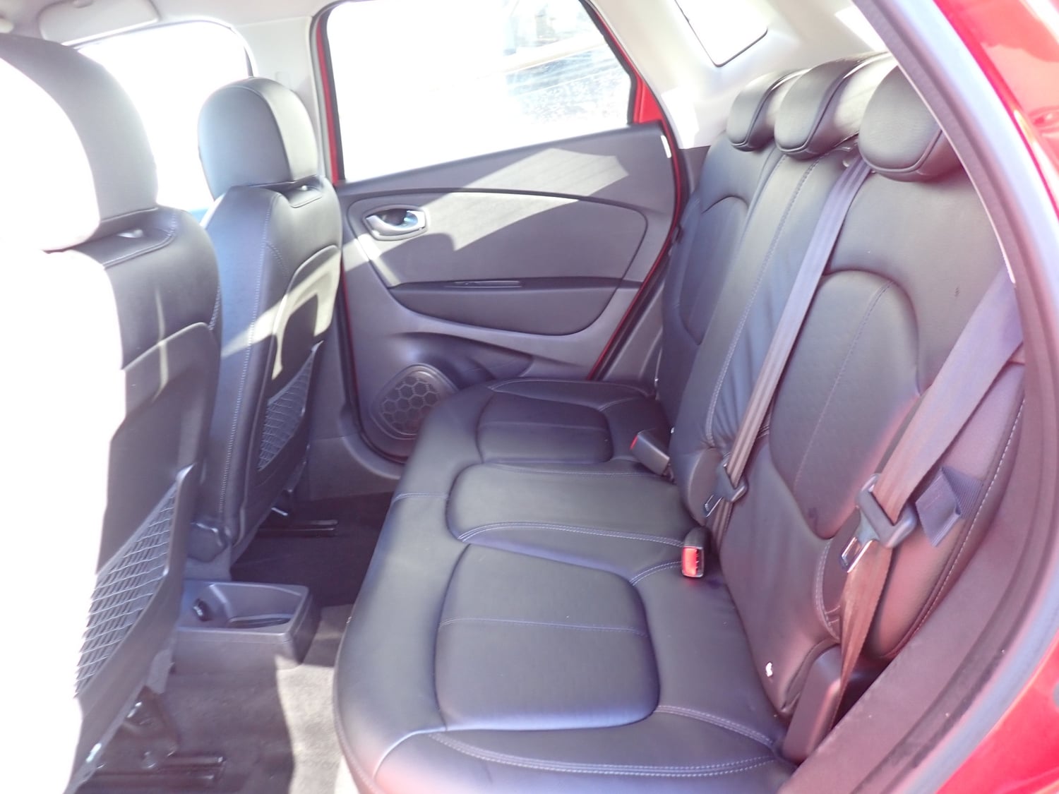 Renault Captur 2019 - Cars in Tonbridge
