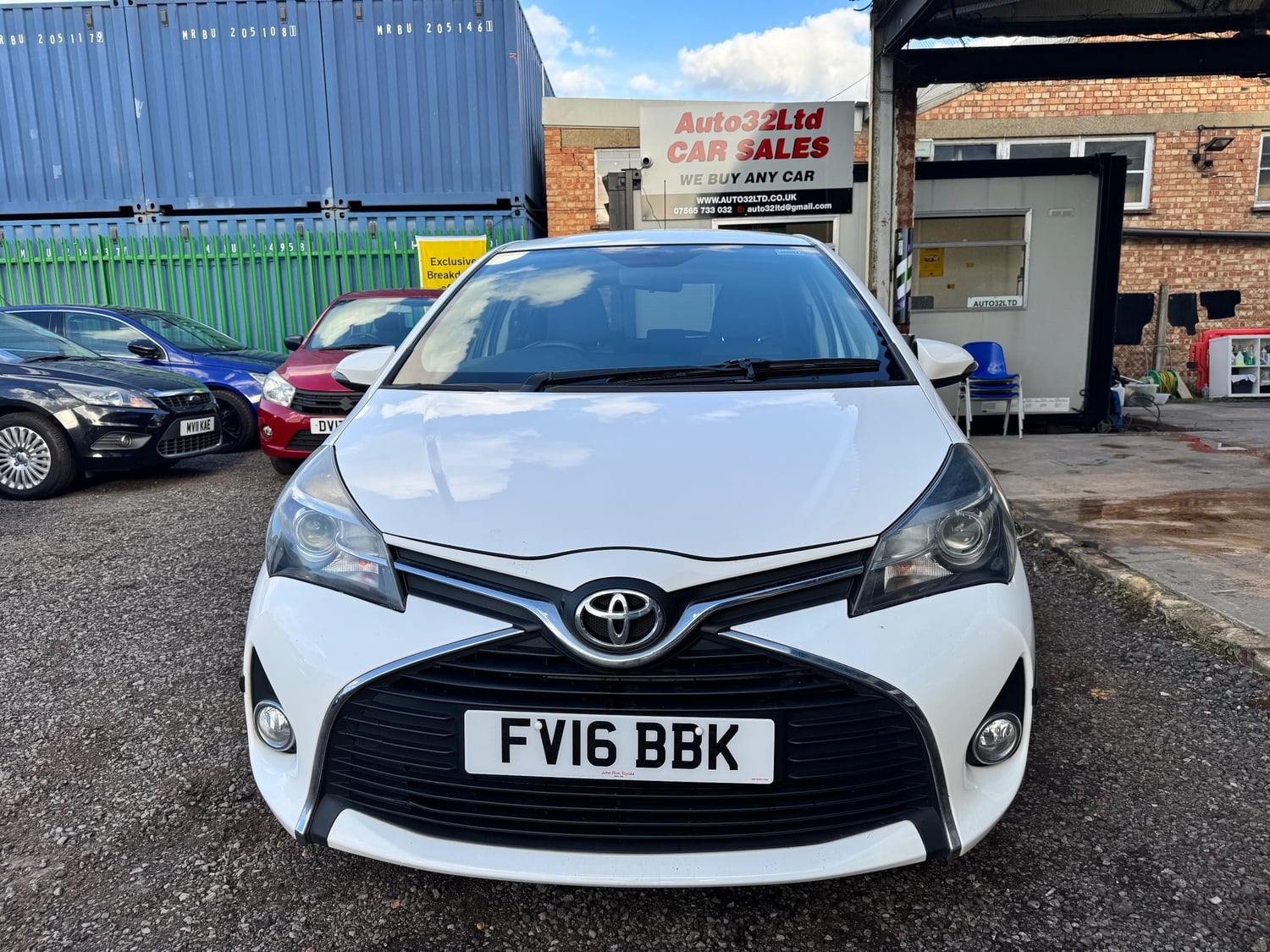 Toyota Yaris West Molesey