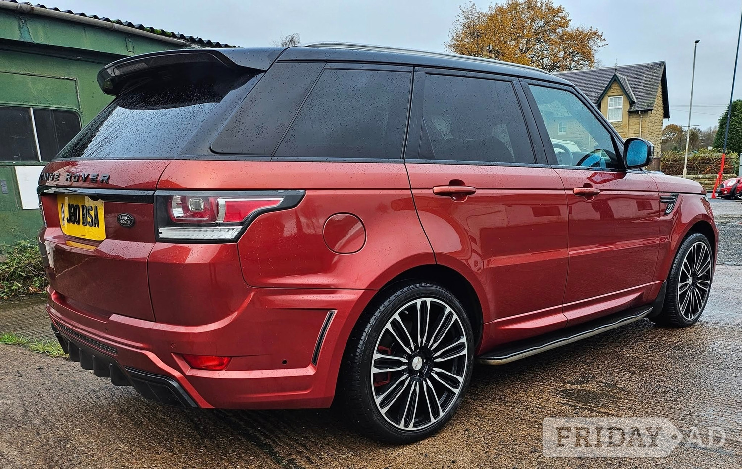 [ berth ]Land Rover Range Rover Sport