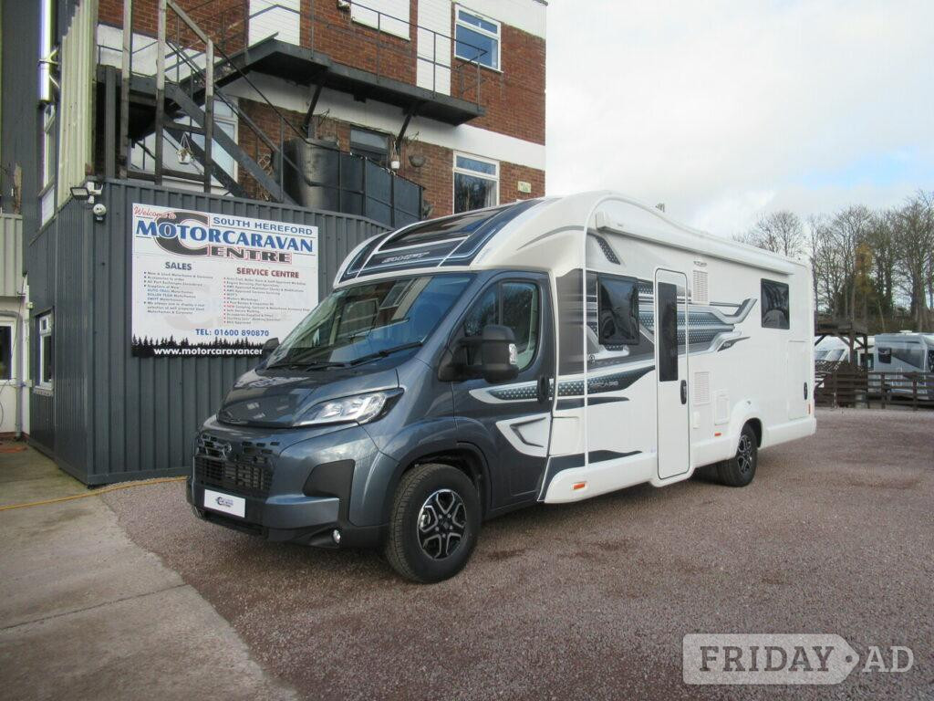 Swift Escape 694 Whitchurch