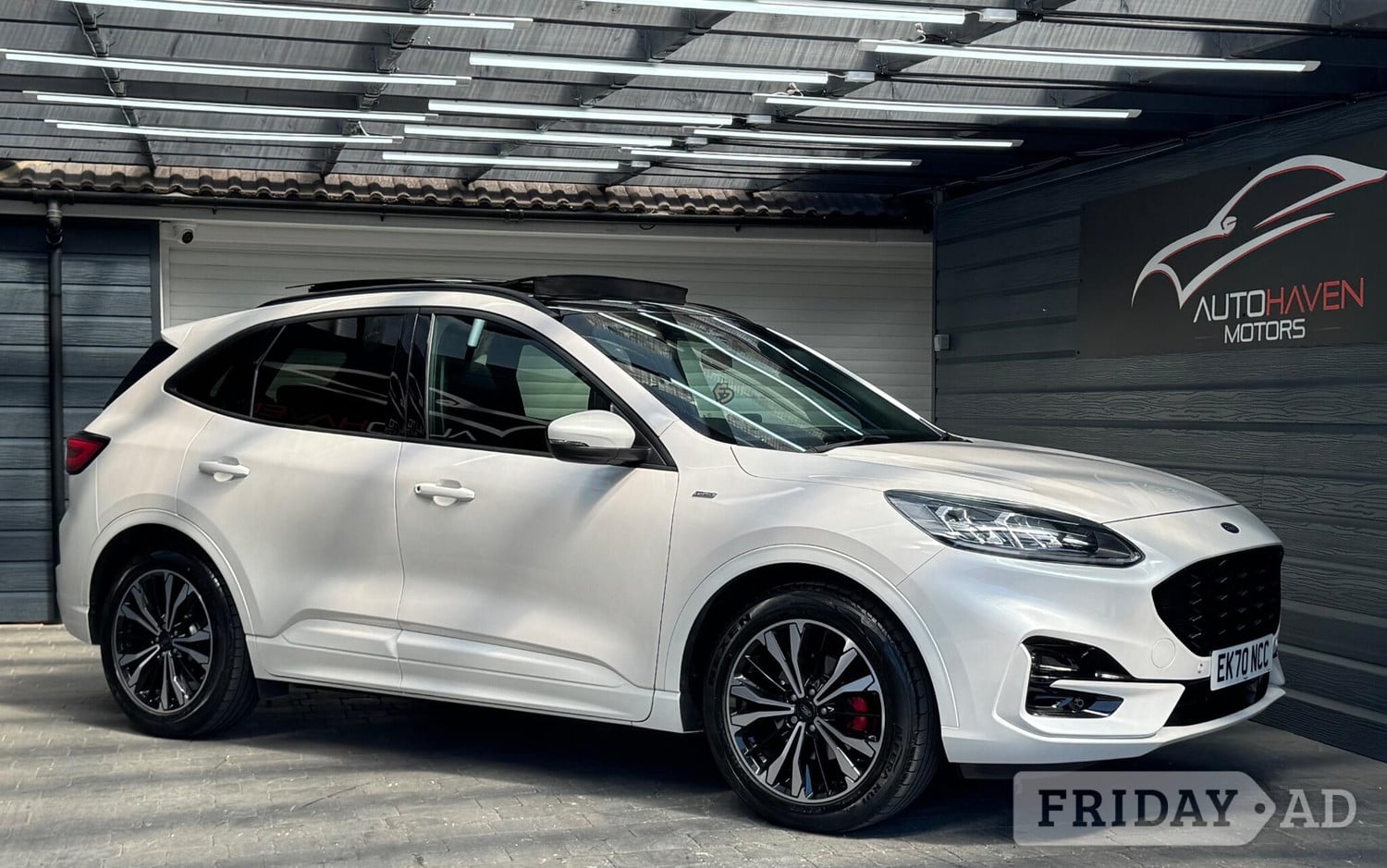 [ berth ]Ford Kuga
