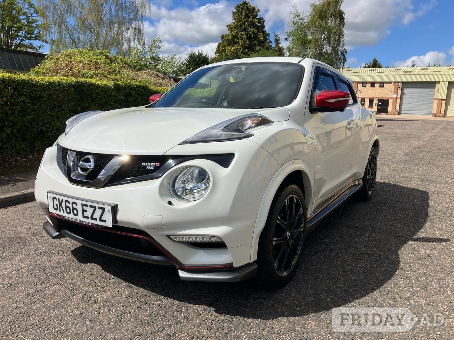 [ berth ]Nissan Juke