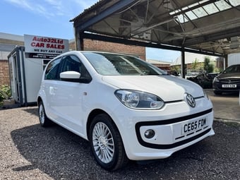 Volkswagen UP! 2015
