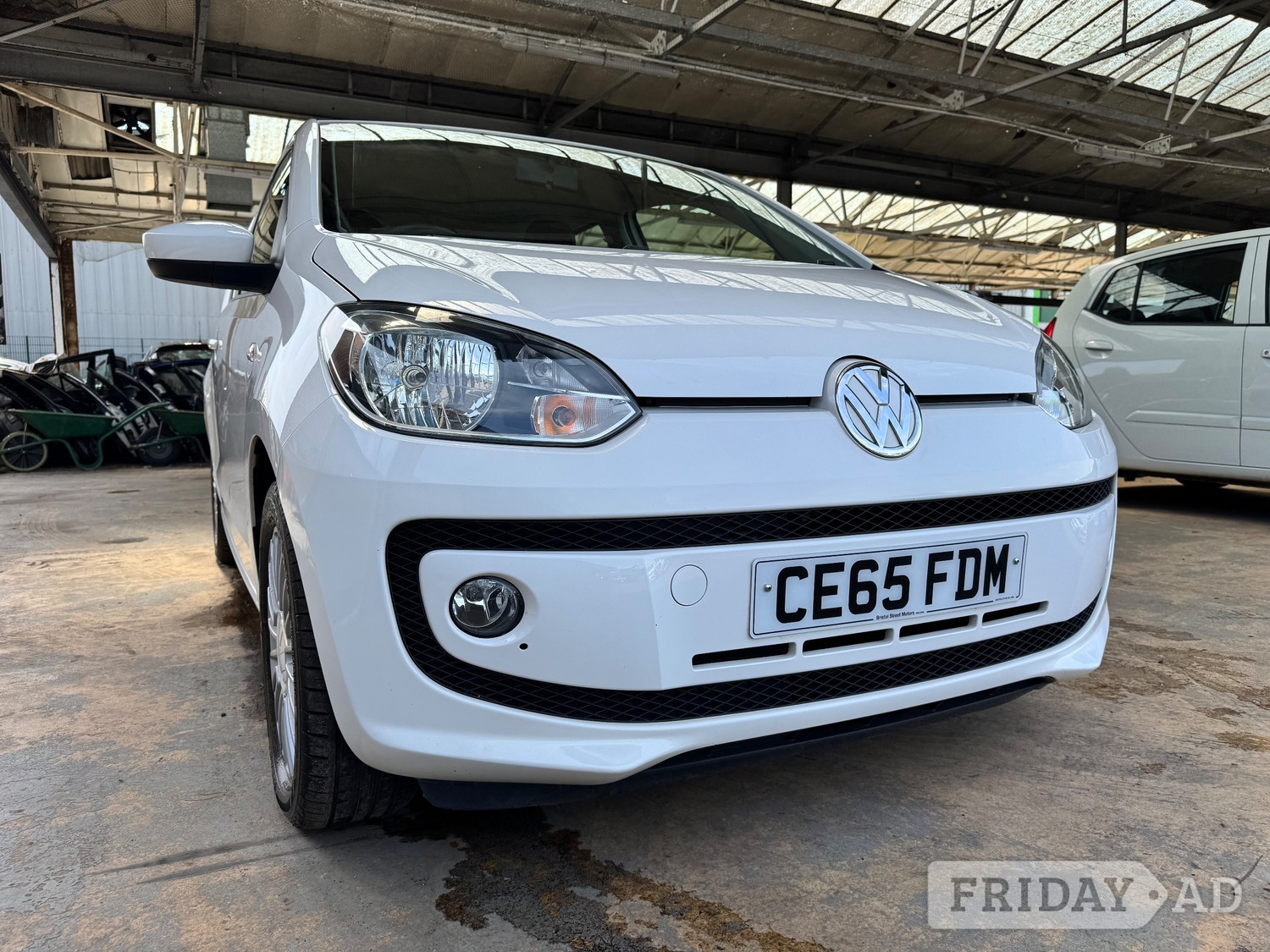 [ berth ]Volkswagen Up