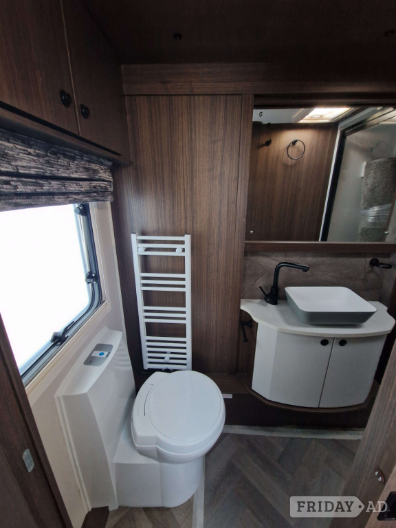 Coachman Laser 575 Xtra 2026 - Motorhomes & Caravans in Highbridge