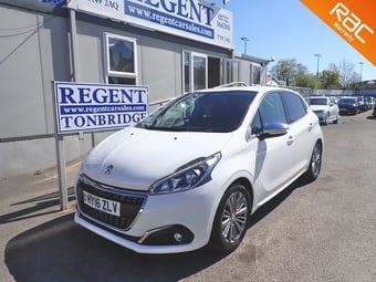 Peugeot 208 2016