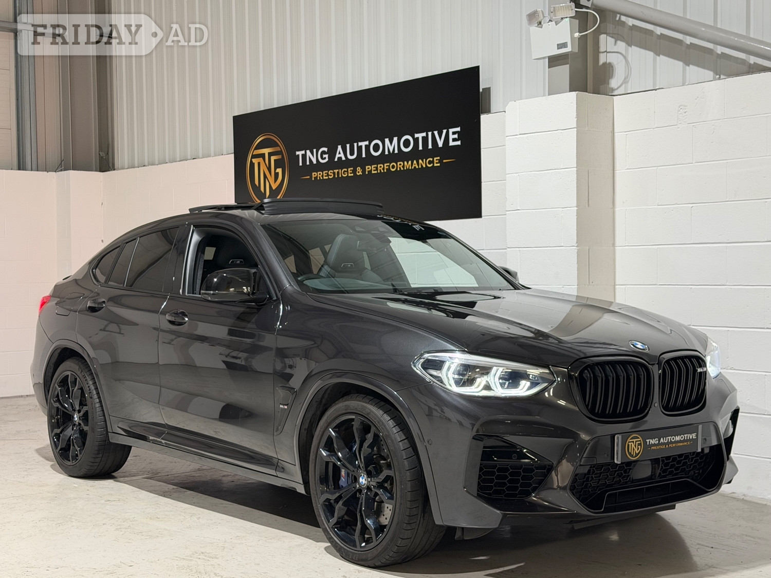 [ berth ]BMW X4 M