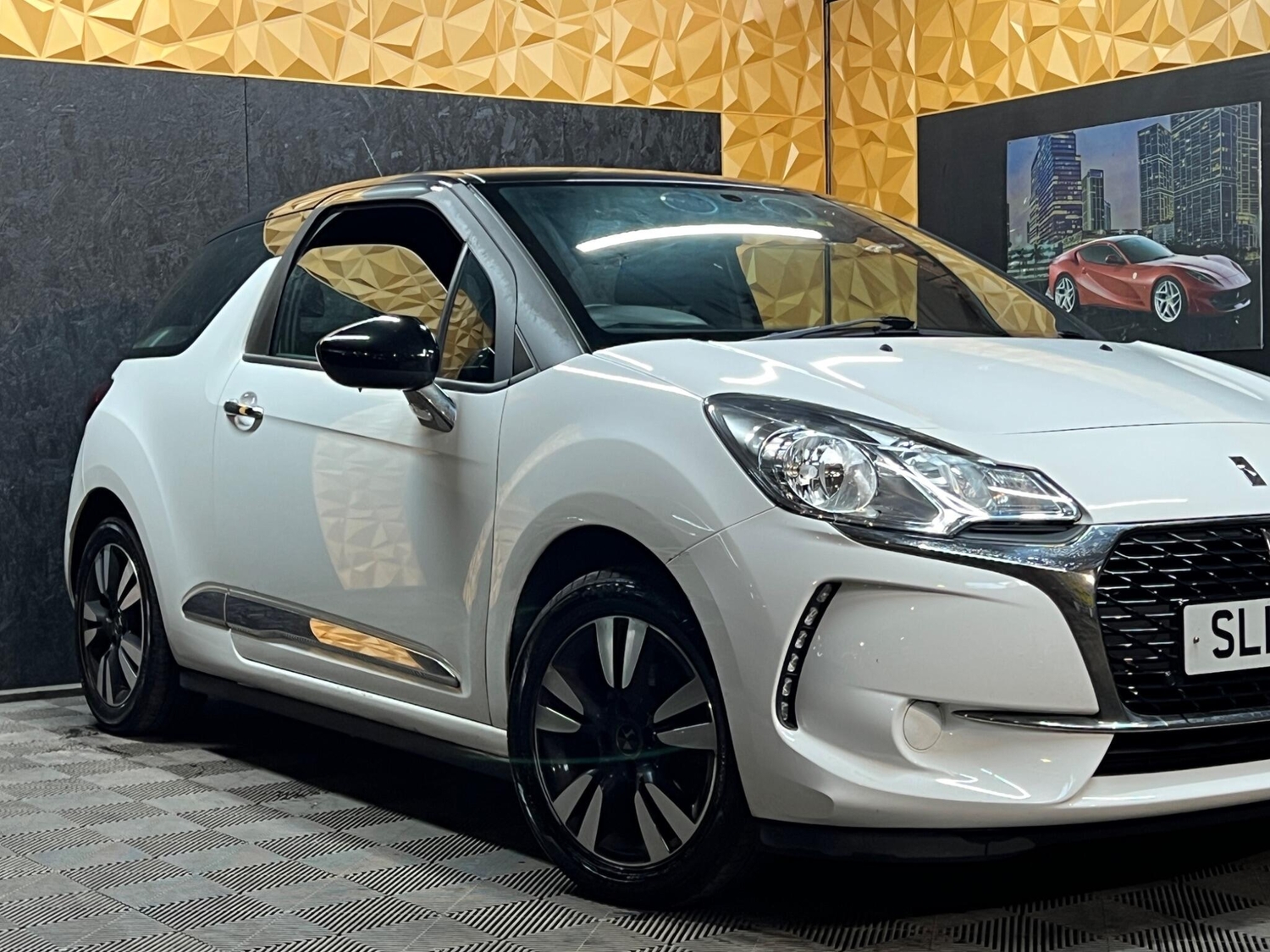 DS DS 3 2017 - Cars