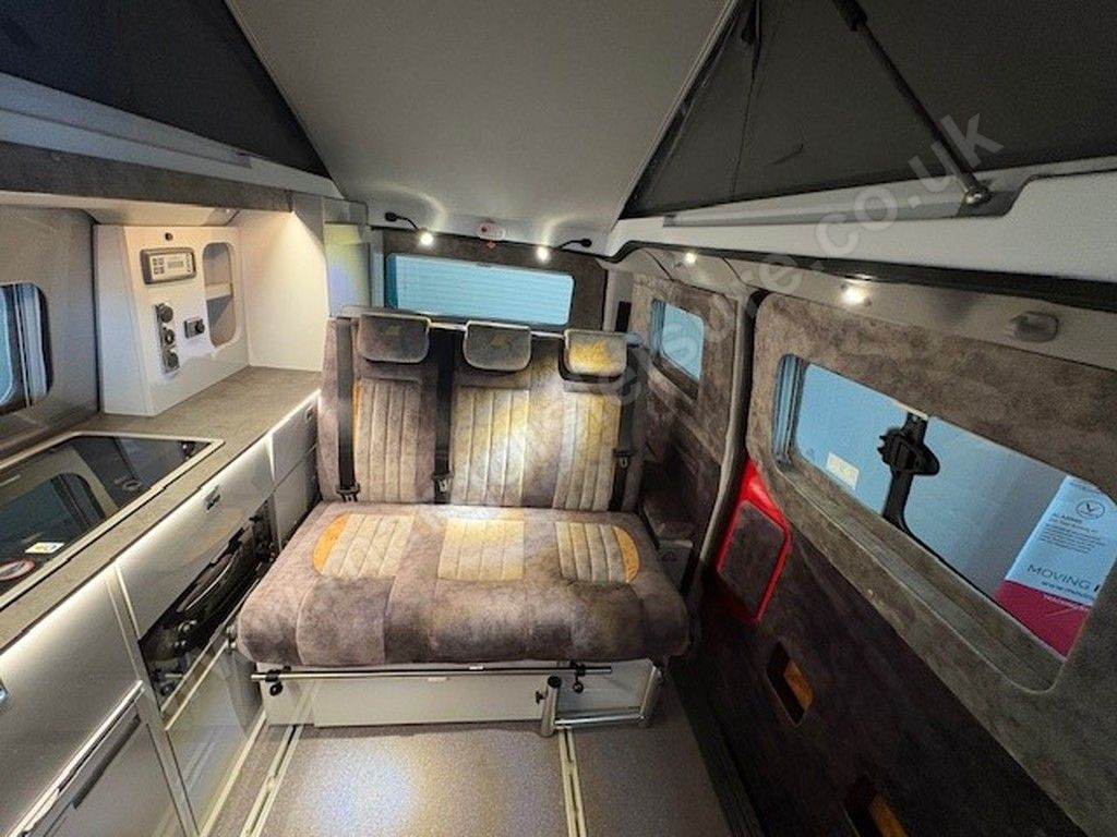 Auto-Sleepers Air, (2024)  Campervan for sale - Motorhomes & Caravans in Northampton