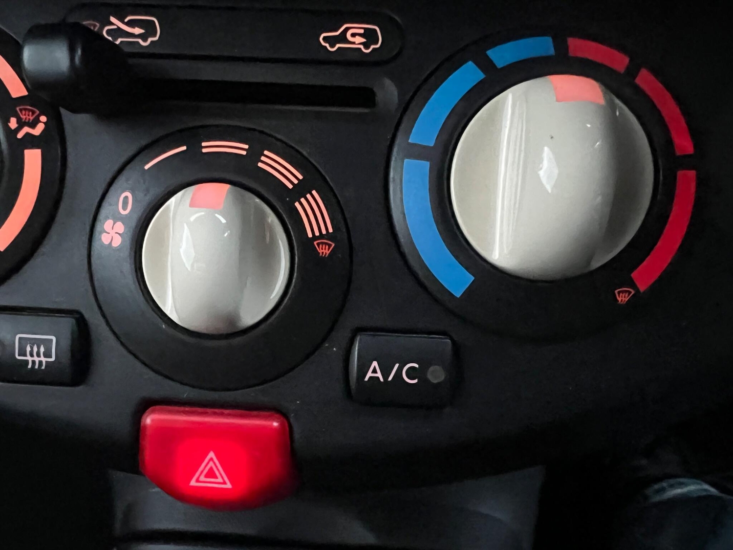 Nissan Micra 2004 - Cars