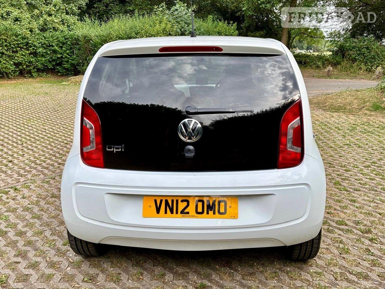 Volkswagen UP! 2012 - Cars