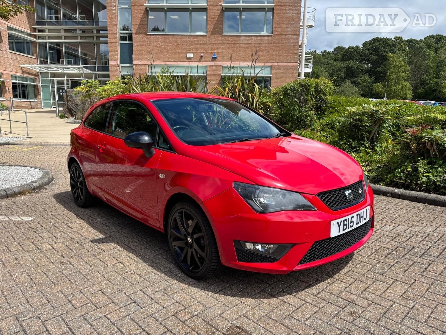 [ berth ]SEAT Ibiza