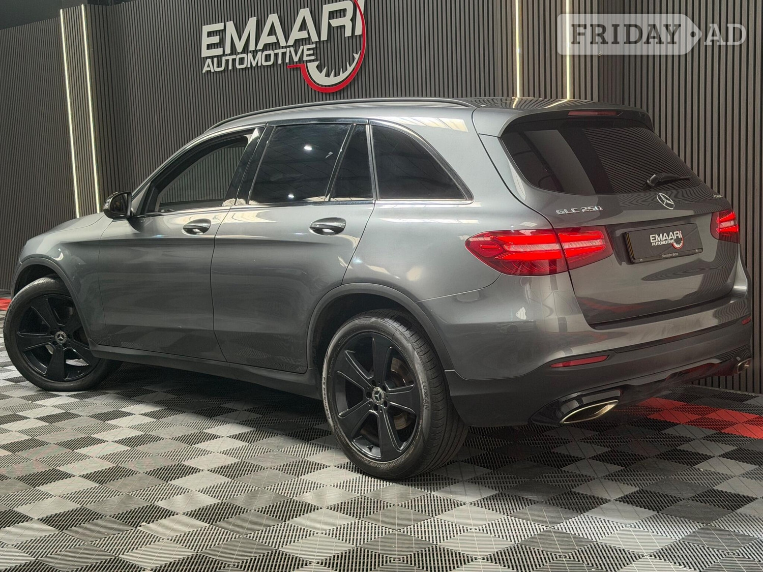 [ berth ]Mercedes-Benz GLC