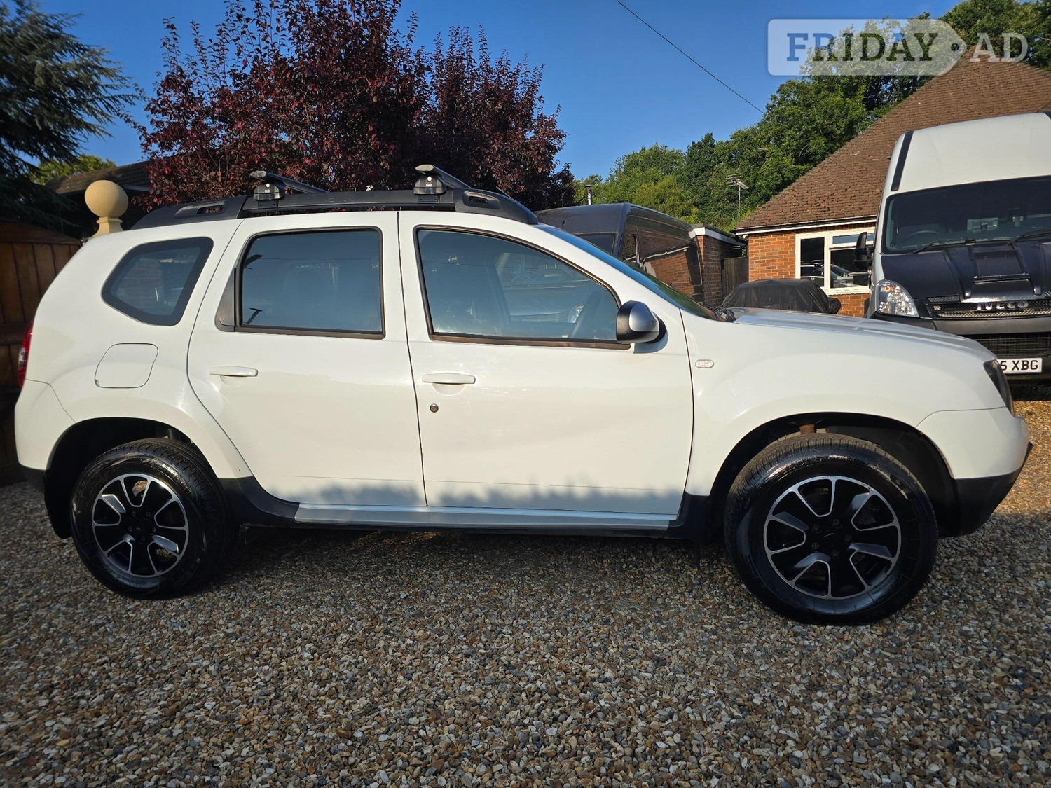 [ berth ]Dacia Duster