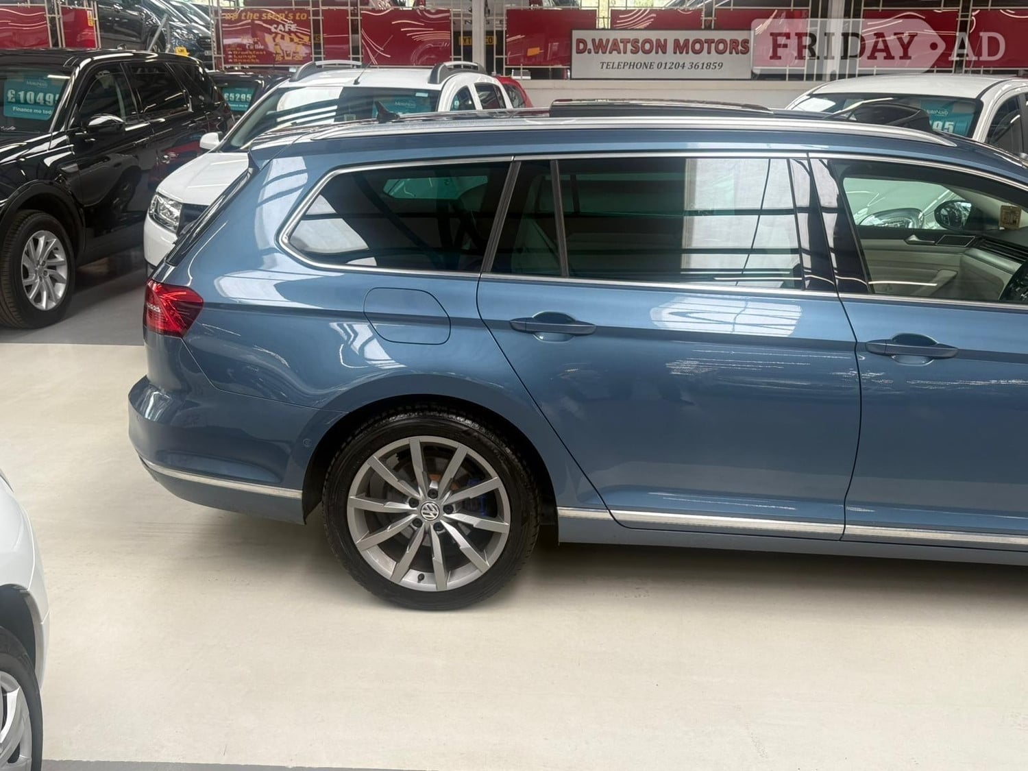 Volkswagen Passat 2017 - Cars in Bolton