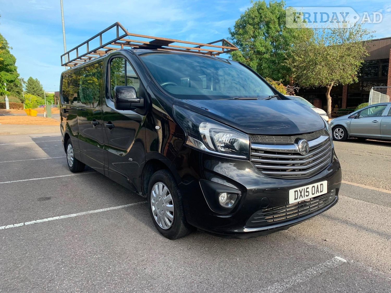Vauxhall Vivaro 2015 - Vans & Commercial Vehicles