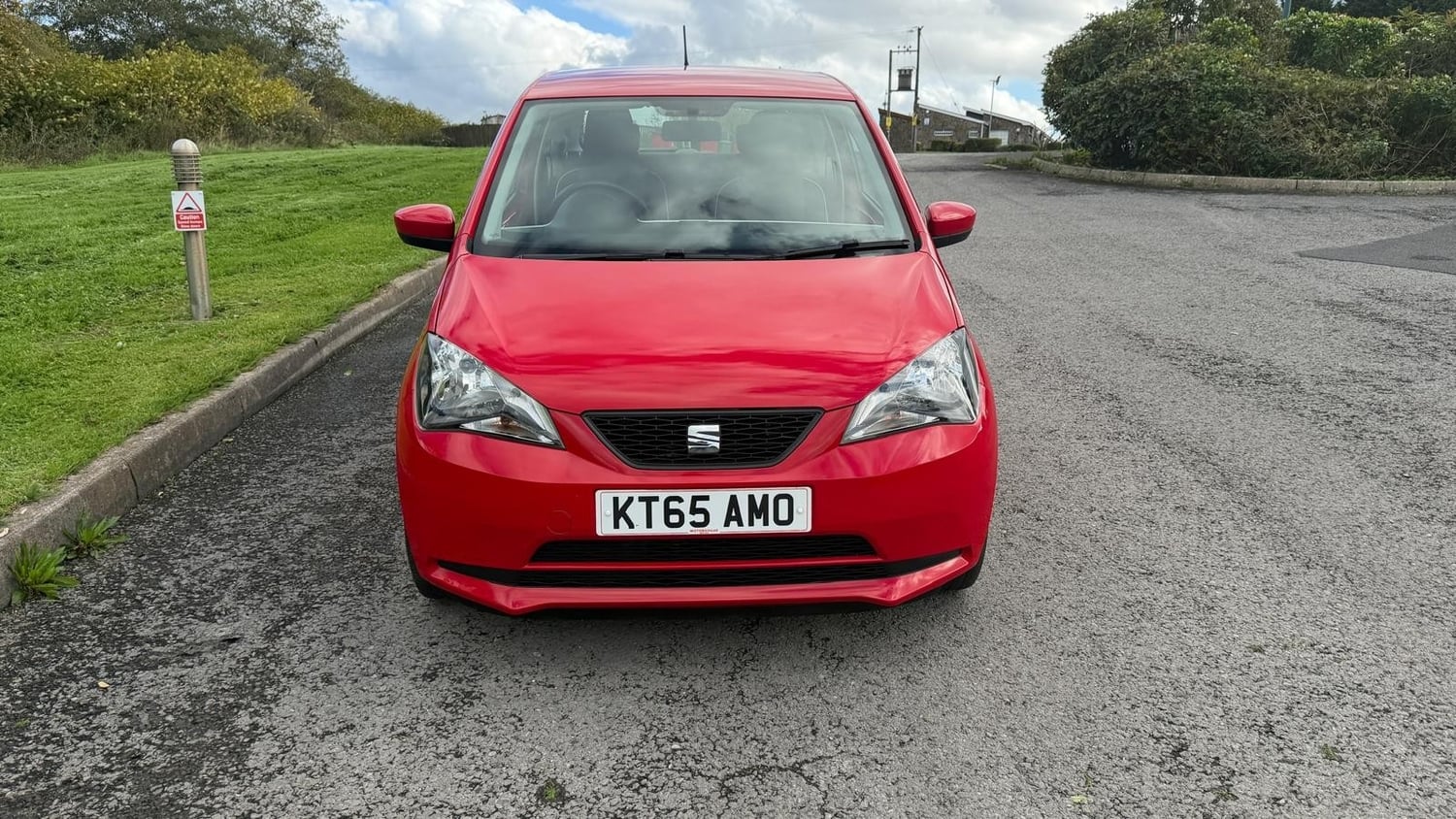 [ berth ]SEAT Mii