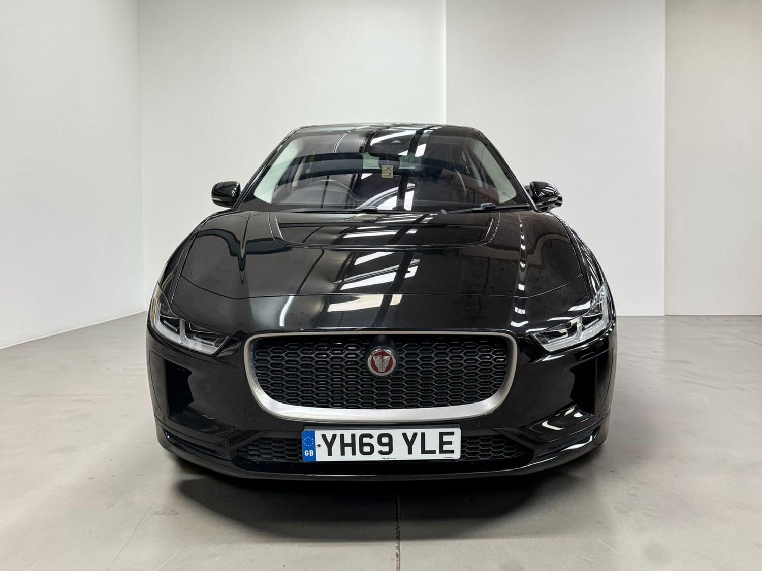 [ berth ]Jaguar I-Pace