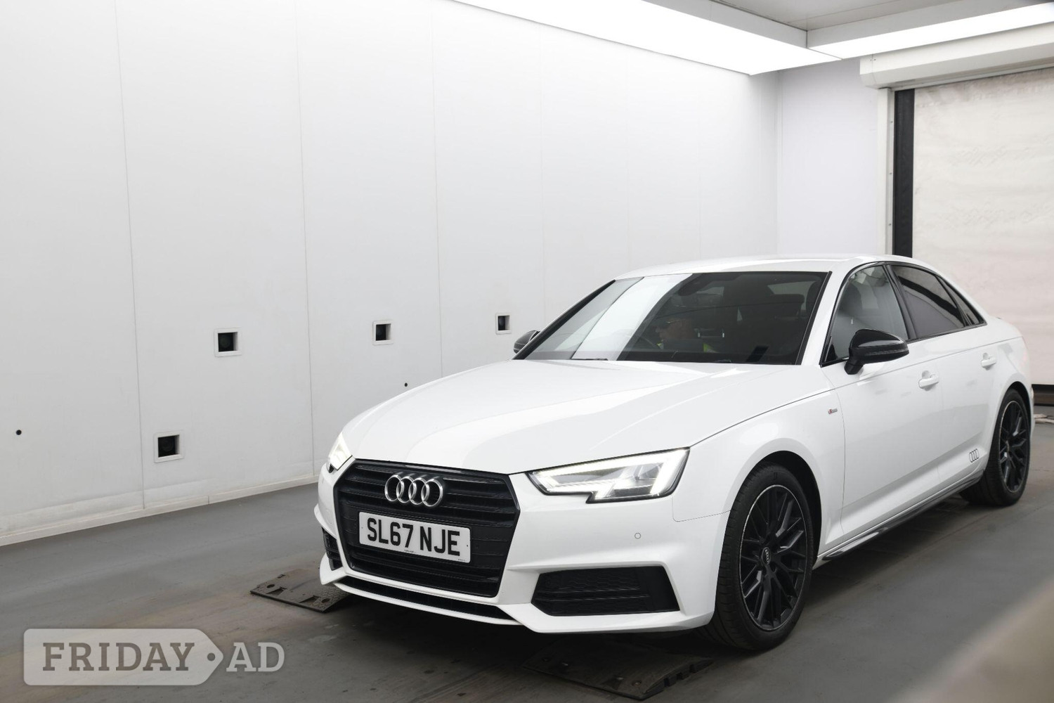 Audi A4 2017 - Cars