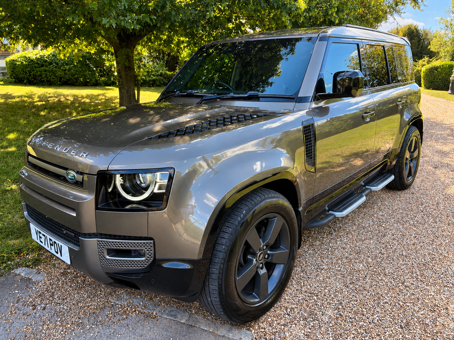 Land Rover Defender 110 2021 - Cars in Sevenoaks