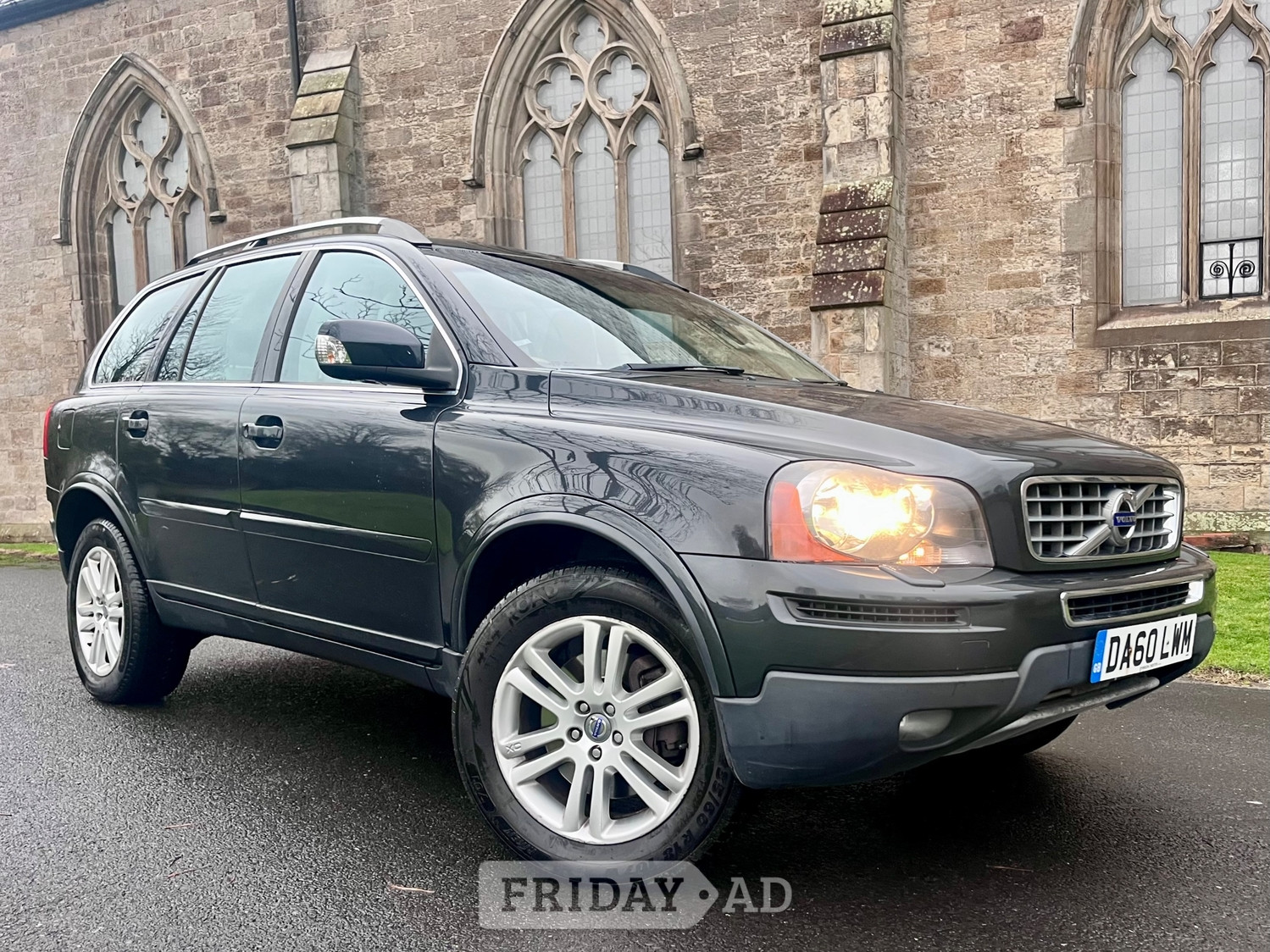 Volvo XC90 2010 - Cars in Liverpool