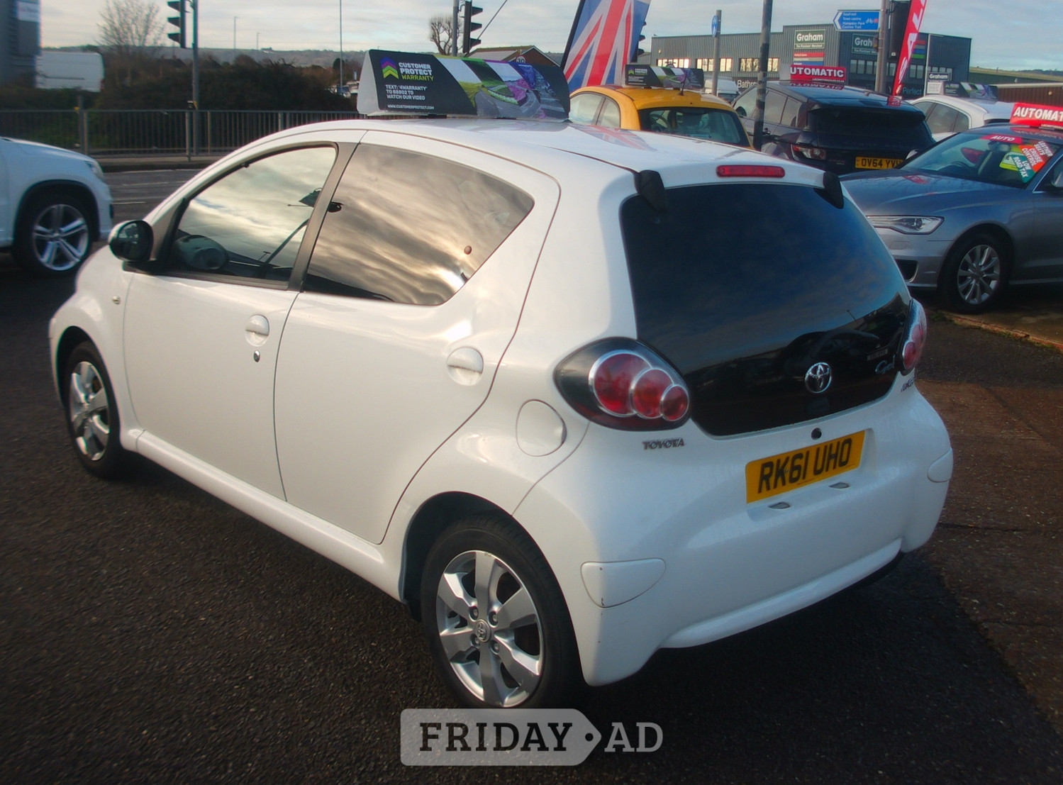 Toyota Aygo 2011 - Cars in Eastbourne