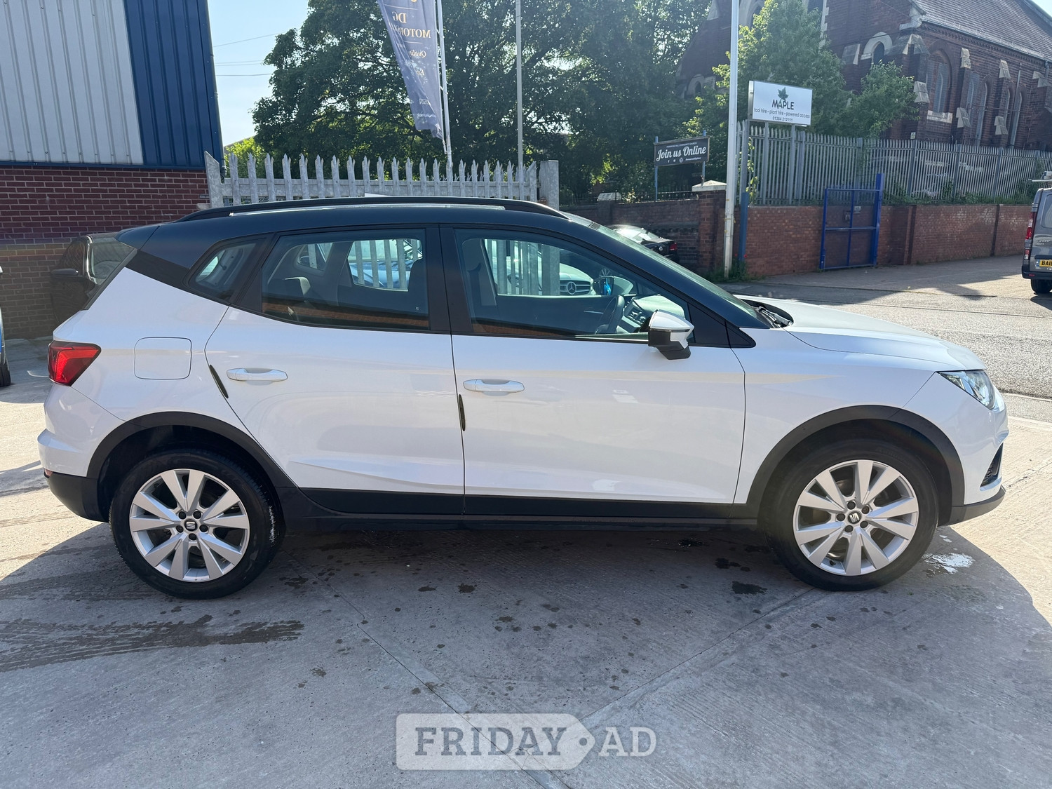 SEAT Arona Dudley