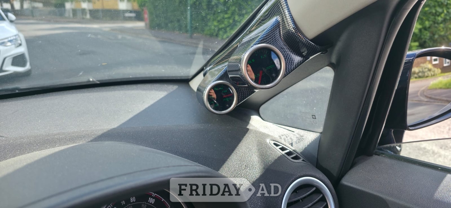 Vauxhall Corsa 2011 - Cars in Sutton